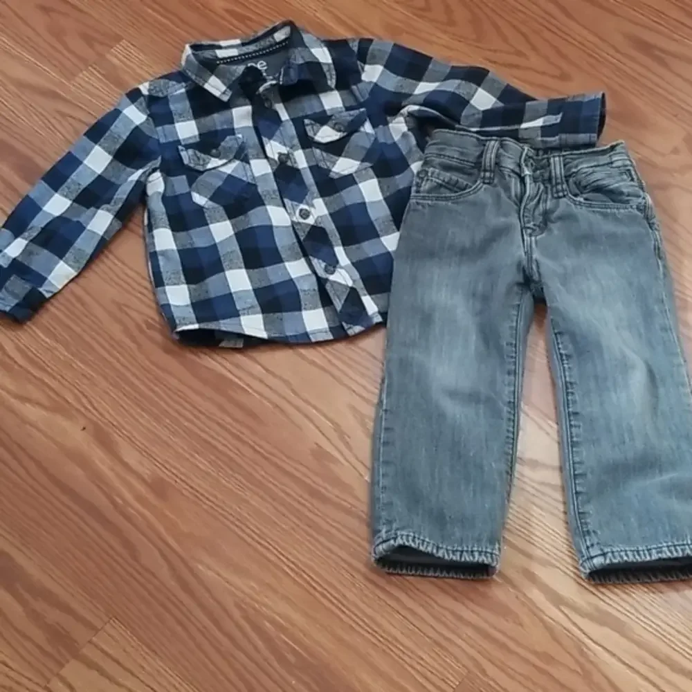 Gap Jean's 12-18mo‎ joe is flannel 18-24mo bundle